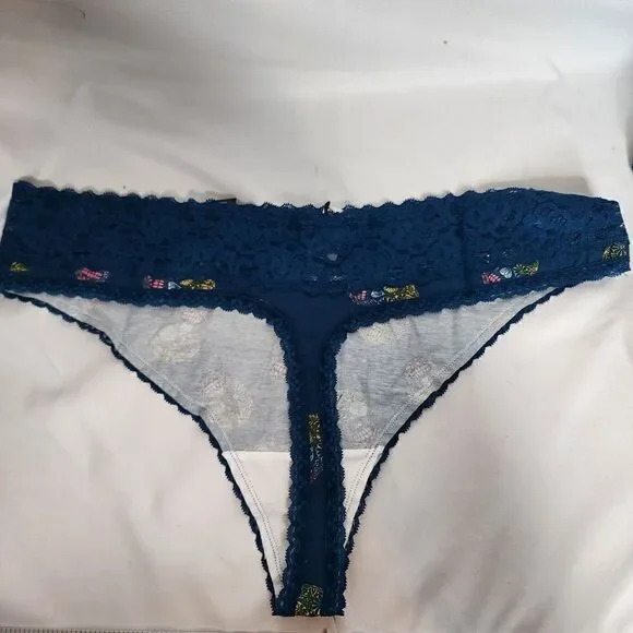 5X 28W Torrid Blue Thong Wide Lace Trim Ombre Sugar Skull Rainbow Cotton NWT mid - Picture 4 of 6